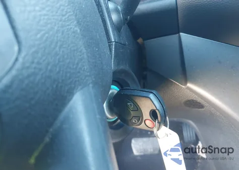 2018 Ford Escape Se from USA, damaged, VIN 1FMCU0GD6JUC37186